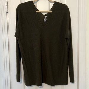 Vince Hunter Green Wool & Cashmere V-Neck Sweater